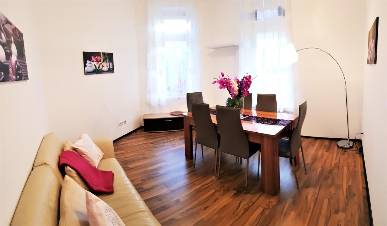 Elena Flat Orchidee Duisburg Zentrum Exterior foto
